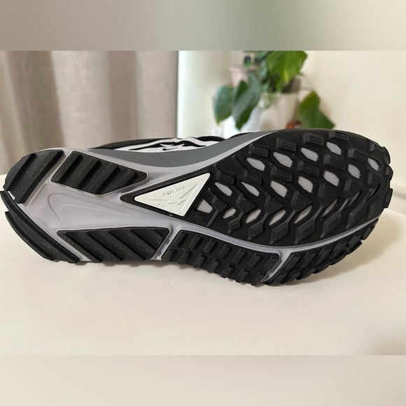 Nike Men Trail Shoe, Black Aura Dark Grey Wolf Grey, US Size 10.5 - Picture 8 of 12